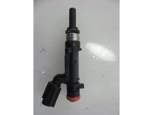 Gebruikte Injector (benzine injectie) Suzuki Swift (ZA/ZC/ZD) 1.2 16_ Prijs € 25,00 Margeregeling aangeboden door Autobedrijf Broekhuis B.V.