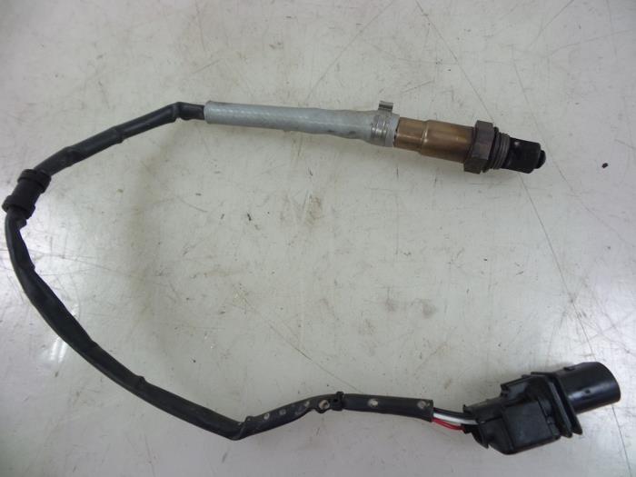 Gebruikte Lambda Sonde Skoda Octavia Combi (1Z5) 1.8 TSI 16V Prijs € 25,00 Margeregeling aangeboden door Autobedrijf Broekhuis B.V.