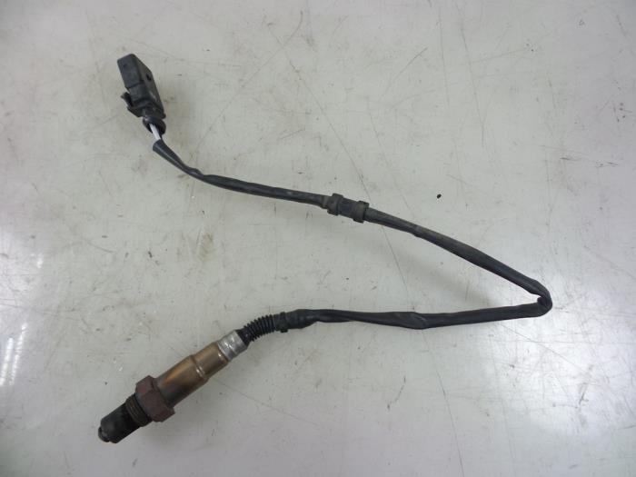 Gebruikte Lambda Sonde Skoda Octavia Combi (1Z5) 1.8 TSI 16V Prijs € 25,00 Margeregeling aangeboden door Autobedrijf Broekhuis B.V.