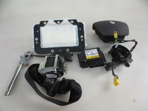 Gebruikte Module + Airbag Set Renault Scénic III (JZ) 1.5 dCi 110 Prijs € 500,00 Margeregeling aangeboden door Autobedrijf Broekhuis B.V.