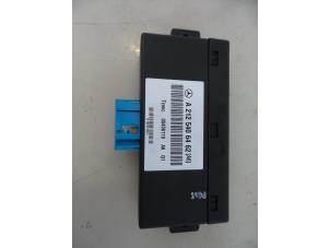 Gebruikte Luchtvering module Mercedes E Estate (S212) E-220 CDI 16V BlueEfficiency Prijs € 40,00 Margeregeling aangeboden door Autobedrijf Broekhuis B.V.