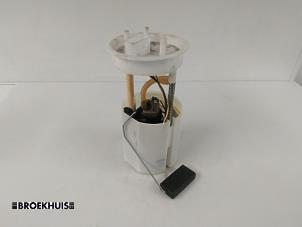 Gebruikte Brandstofpomp Elektrisch Seat Ibiza IV (6J5) 1.2 12V Prijs € 20,00 Margeregeling aangeboden door Autobedrijf Broekhuis B.V.