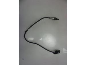 Gebruikte Lambda Sonde Hyundai iX35 (LM) 2.0 16V Prijs € 25,00 Margeregeling aangeboden door Autobedrijf Broekhuis B.V.