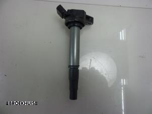 Gebruikte Bobine Toyota Auris Touring Sports (E18) 1.8 16V Hybrid Prijs € 20,00 Margeregeling aangeboden door Autobedrijf Broekhuis B.V.