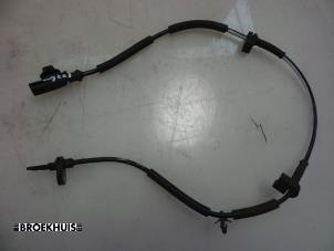 Gebruikte ABS Sensor Ford EcoSport (JK8) 1.5 Ti-VCT 16V Prijs € 20,00 Margeregeling aangeboden door Autobedrijf Broekhuis B.V.