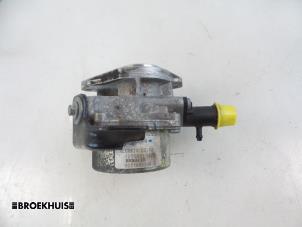 Gebruikte Vacuumpomp (Diesel) Renault Megane III Berline (BZ) 1.5 dCi 110 Prijs € 20,00 Margeregeling aangeboden door Autobedrijf Broekhuis B.V.