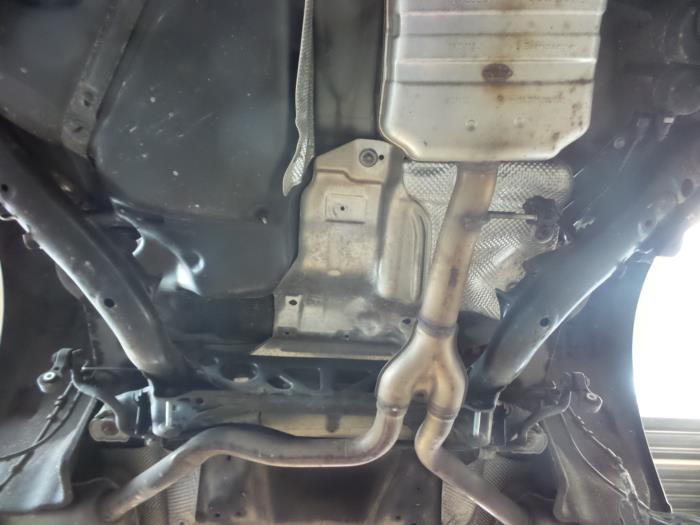 Subframe van een Audi A6 Avant (C7) 2.0 TFSI 16V 2013
