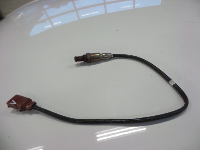 Gebruikte Lambda Sonde Skoda Octavia Combi (5EAC) 1.4 TSI 16V Prijs € 15,00 Margeregeling aangeboden door Autobedrijf Broekhuis B.V.