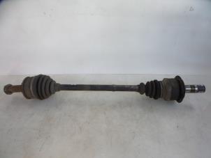 Gebruikte Steekas rechts-achter Mercedes Vito (639.6) 2.2 109 CDI 16V Prijs € 20,00 Margeregeling aangeboden door Autobedrijf Broekhuis B.V.