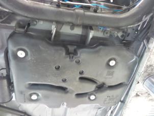 Gebruikte Tank Renault Twingo III (AH) 1.0 SCe 70 12V Prijs € 125,00 Margeregeling aangeboden door Autobedrijf Broekhuis B.V.