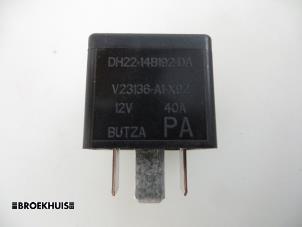 Gebruikte Relais Landrover Discovery Sport (LC) 2.0 TD4 180 16V Prijs € 10,00 Margeregeling aangeboden door Autobedrijf Broekhuis B.V.