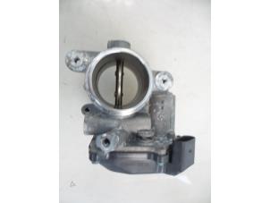 Gebruikte Gasklephuis Audi A3 Sportback (8VA/8VF) 1.6 TDI Ultra 16V Prijs € 45,00 Margeregeling aangeboden door Autobedrijf Broekhuis B.V.