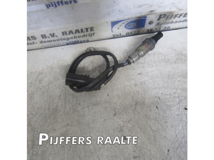 Gebruikte Lambda Sonde Volkswagen Caddy III (2KA,2KH,2CA,2CH) 1.6 TDI 16V Prijs € 30,00 Margeregeling aangeboden door Pijffers B.V. Raalte