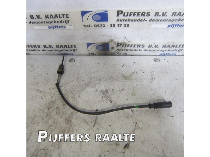 Gebruikte Uitlaat temperatuursensor Audi A4 Avant (B8) 2.0 TDI 143 16V Prijs € 30,00 Margeregeling aangeboden door Pijffers B.V. Raalte