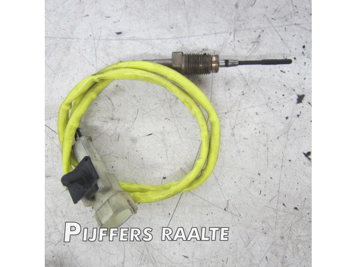 Gebruikte Uitlaat temperatuursensor Iveco New Daily VI 33S13, 35C13, 35S13 Prijs € 20,00 Margeregeling aangeboden door Pijffers B.V. Raalte