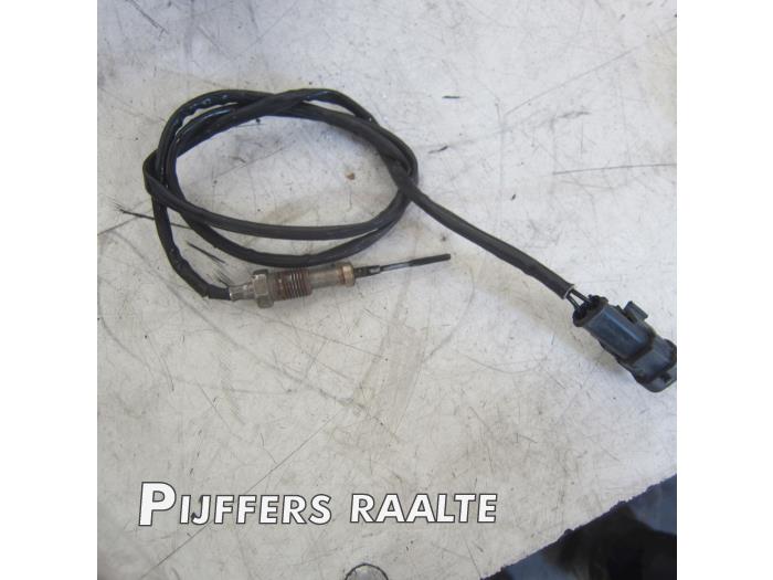 Gebruikte Uitlaat temperatuursensor Iveco New Daily VI 33S13, 35C13, 35S13 Prijs € 25,00 Margeregeling aangeboden door Pijffers B.V. Raalte