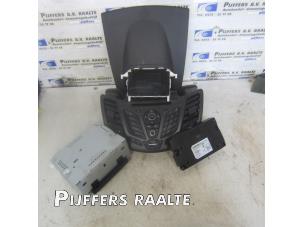 Gebruikte Radio Ford Fiesta 6 (JA8) 1.0 EcoBoost 12V 100 Prijs € 300,00 Margeregeling aangeboden door Pijffers B.V. Raalte