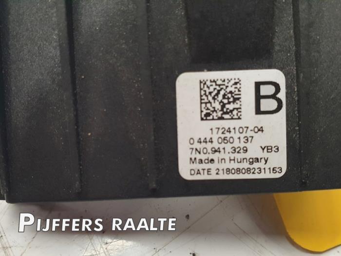 Adblue Computer van een Volkswagen Caddy IV 2.0 TDI 75 2018