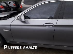 Gebruikte Portier 4Deurs links-voor BMW 5 serie (F10) 520d 16V Prijs € 350,00 Margeregeling aangeboden door Pijffers B.V. Raalte