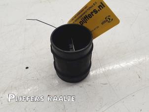 Gebruikte Luchtmassameter Opel Insignia 2.0 Turbo 16V 4x4 Ecotec Prijs € 35,00 Margeregeling aangeboden door Pijffers B.V. Raalte