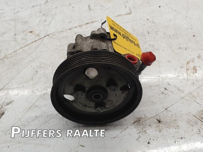 Pomp Servo Opel Combo, 2012 / 2018 1.6 CDTI 16V, Bestel, Diesel, 1.598cc, 77kW (105pk), FWD, A16FDH, 2012-02 / 2018-12 (Gebruikt)