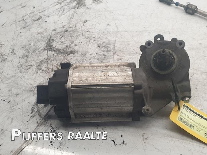 Gebruikte Pomp Servo Volkswagen Golf VI (5K1) 2.0 TSI R 16V 4Motion Prijs € 75,00 Margeregeling aangeboden door Pijffers B.V. Raalte