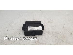 Gebruikte Computer Automatische Bak Volkswagen Transporter T5 2.5 TDi Prijs € 150,00 Margeregeling aangeboden door Pijffers B.V. Raalte