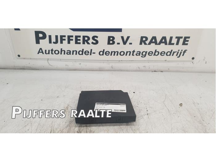 Gebruikte Module Bodycontrol Audi Q3 (8UB/8UG) 2.0 16V TFSI 170 Quattro Prijs € 125,00 Margeregeling aangeboden door Pijffers B.V. Raalte