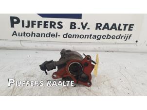 Gebruikte Videpomp (Diesel) Opel Vivaro 2.0 CDTI Prijs € 40,00 Margeregeling aangeboden door Pijffers B.V. Raalte