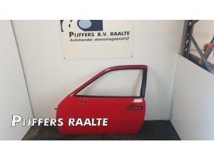 Gebruikte Portier 2Deurs links Porsche 944 2.5 Prijs € 150,00 Margeregeling aangeboden door Pijffers B.V. Raalte