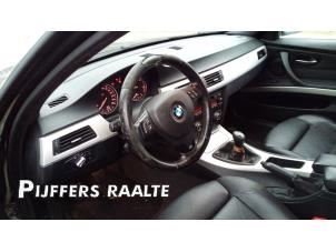 Gebruikte Module + Airbag Set BMW 3 serie Touring (E91) 320d 16V Prijs € 500,00 Margeregeling aangeboden door Pijffers B.V. Raalte