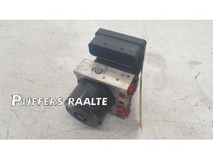 Gebruikte ABS Pomp Ford Transit Connect 1.8 TDCi 75 Prijs € 45,00 Margeregeling aangeboden door Pijffers B.V. Raalte