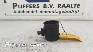 Gebruikte Luchtmassameter Opel Insignia Sports Tourer 1.6 Turbo 16V Ecotec Prijs € 12,00 Margeregeling aangeboden door Pijffers B.V. Raalte