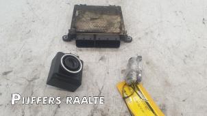 Gebruikte Contactslot + computer Mercedes CLS (C218) 250 CDI BlueEfficiency,BlueTEC, 250 d Prijs € 250,00 Margeregeling aangeboden door Pijffers B.V. Raalte