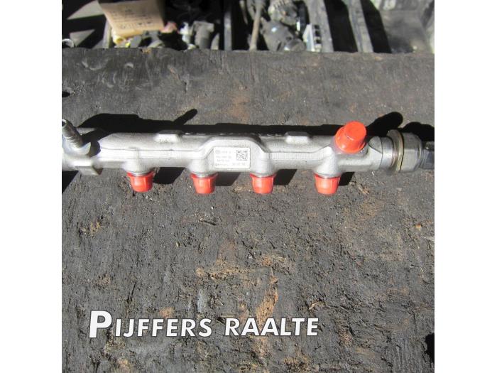 Gebruikte Verstuiver brug Volkswagen Passat (3G2) 1.6 TDI 16V Prijs € 50,00 Margeregeling aangeboden door Pijffers B.V. Raalte