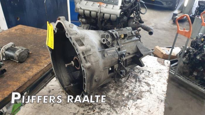 Gebruikte Versnellingsbak BMW 1 serie (E87/87N) 118i 16V Prijs € 200,00 Margeregeling aangeboden door Pijffers B.V. Raalte