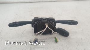Gebruikte Combischakelaar Stuurkolom Peugeot 206 (2A/C/H/J/S) 1.6 16V Prijs € 125,00 Margeregeling aangeboden door Pijffers B.V. Raalte