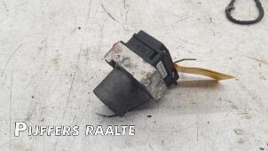 Gebruikte ABS Pomp Ford Transit 2.2 TDCi 16V Prijs € 60,00 Margeregeling aangeboden door Pijffers B.V. Raalte