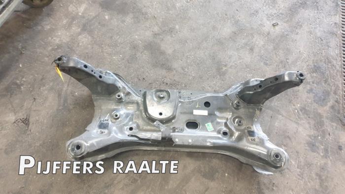Gebruikte Subframe Ford Tourneo Custom 2.0 TDCi 16V Eco Blue 105 Prijs € 150,00 Margeregeling aangeboden door Pijffers B.V. Raalte