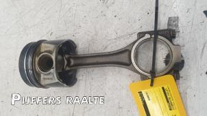 Gebruikte Zuiger Audi A3 Sportback (8VA/8VF) 1.6 TDI Ultra 16V Prijs € 50,00 Margeregeling aangeboden door Pijffers B.V. Raalte