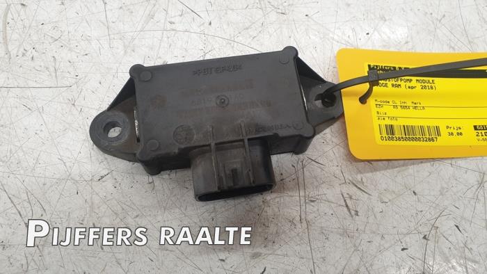 Gebruikte Brandstofpomp module Dodge 1500 Crew Cab (DS) 5.7 Hemi V8 4x4 Prijs € 30,00 Margeregeling aangeboden door Pijffers B.V. Raalte