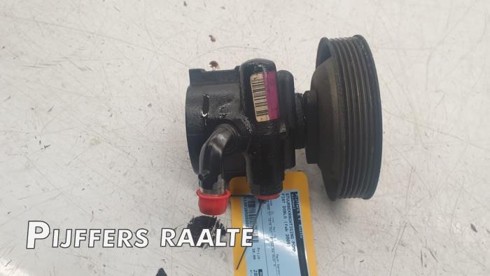 Gebruikte Pomp Servo Fiat Doblo Cargo (223) 1.9 JTD Prijs € 30,00 Margeregeling aangeboden door Pijffers B.V. Raalte
