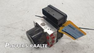 Gebruikte ABS Pomp Volvo V40 (MV) 2.0 D4 16V Prijs € 50,00 Margeregeling aangeboden door Pijffers B.V. Raalte