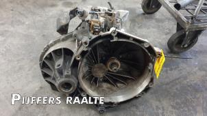 Gebruikte Versnellingsbak Ford Transit 2.2 TDCi 16V Prijs € 275,00 Margeregeling aangeboden door Pijffers B.V. Raalte