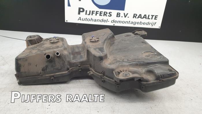 Gebruikte Adblue tank Volkswagen Tiguan (AD1) 2.0 TDI 16V 4Motion Prijs € 250,00 Margeregeling aangeboden door Pijffers B.V. Raalte