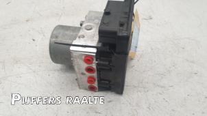 Gebruikte ABS Pomp Volkswagen Up! (121) 1.0 MPI 12V Prijs € 49,00 Margeregeling aangeboden door Pijffers B.V. Raalte