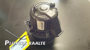 Gebruikte Kachel Ventilatiemotor Citroen DS3 (SA) 1.6 VTi 120 16V Prijs € 30,00 Margeregeling aangeboden door Pijffers B.V. Raalte
