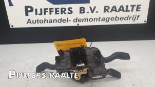 Gebruikte Schakelaar Stuurkolom (licht) Audi A6 (C6) 2.4 V6 24V Prijs € 40,00 Margeregeling aangeboden door Pijffers B.V. Raalte