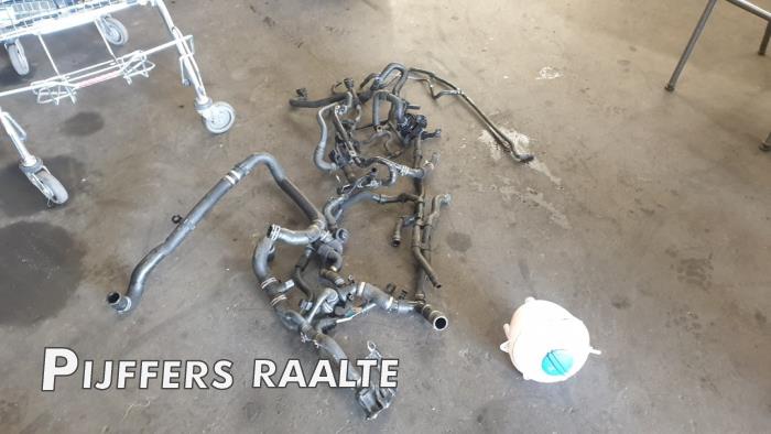 Leiding (diversen) van een Volkswagen Crafter (SY) 2.0 TDI 4Motion 2020