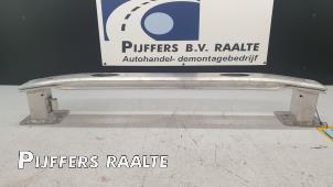 Gebruikte Bumperbalk achter Opel Vivaro 2.0 CDTI 122 Prijs € 50,00 Margeregeling aangeboden door Pijffers B.V. Raalte